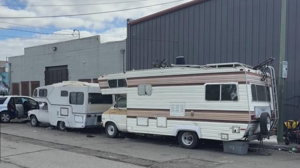 Oakland will begin towing RVs at encampment near 75th and Hawley Street — CBS Bay Area (KPIX), Fleming Island Business news