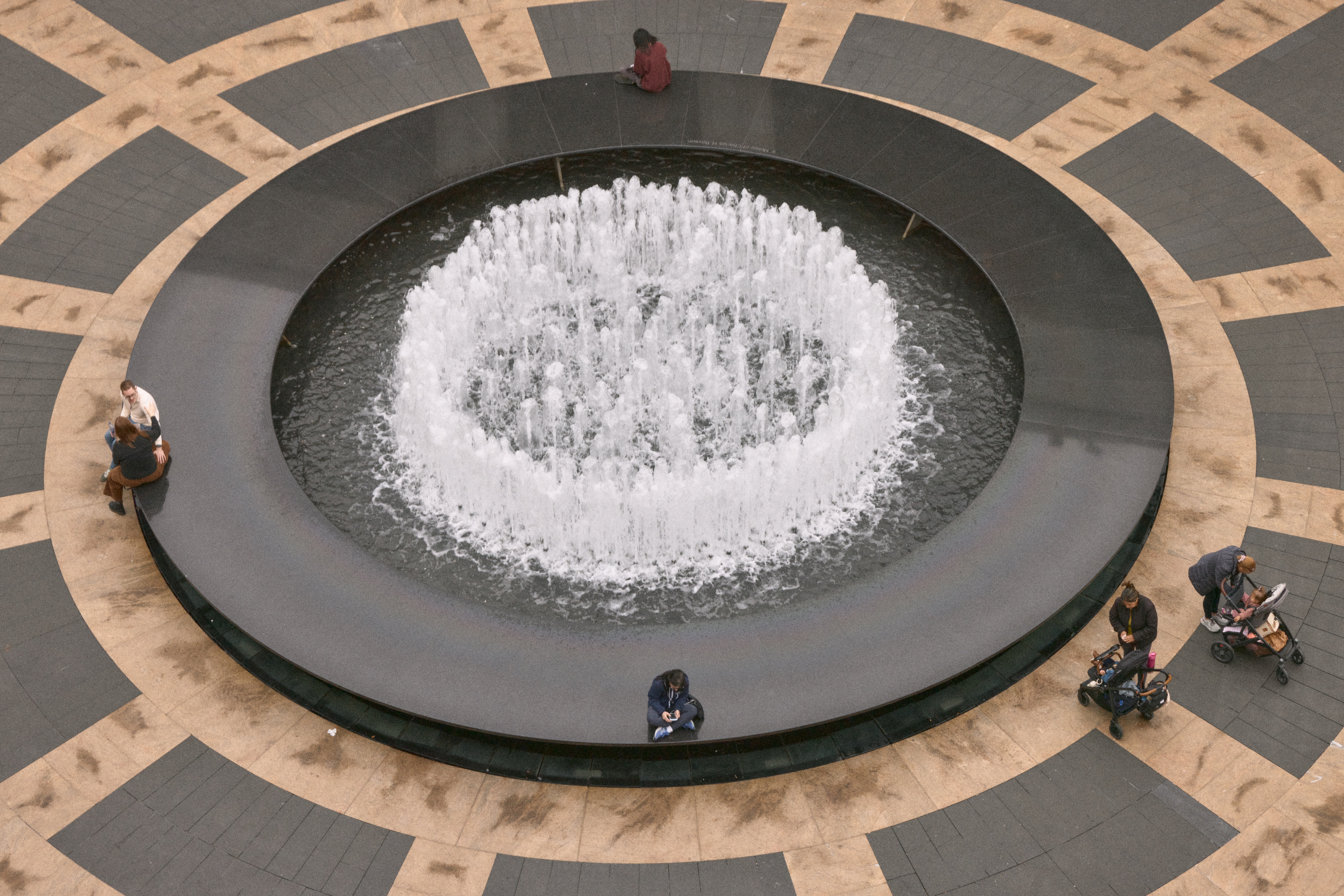 Inside the hidden chamber that controls Lincoln Center's magnificent fountain — Gothamist