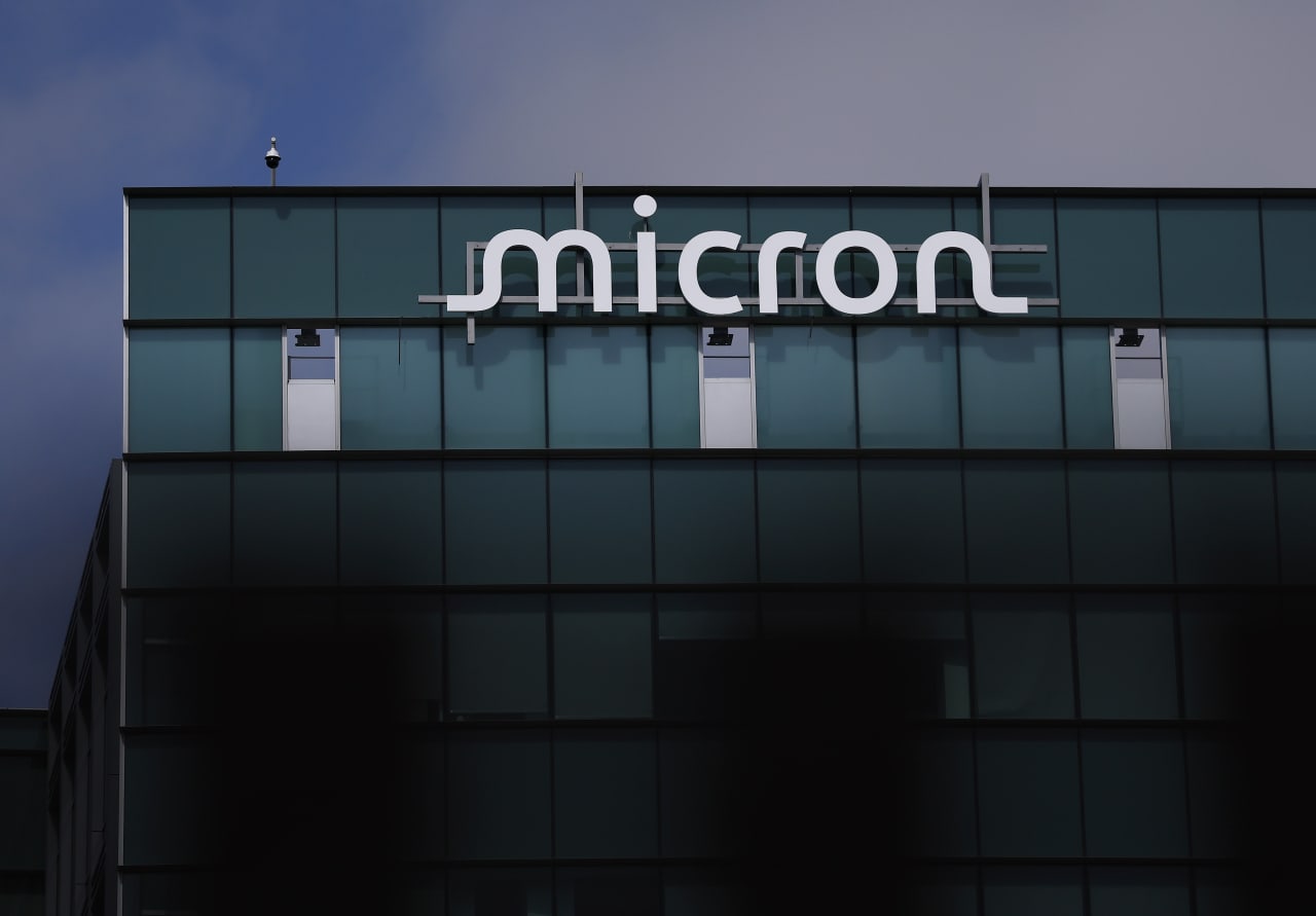 Micron’s stock extends declines as China competition heats up — MarketWatch