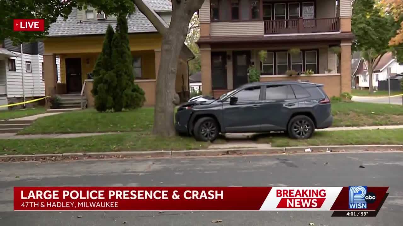 Police: Officer injured, hit with gun magazine by suspect during arrest  — WISN 12 Milwaukee