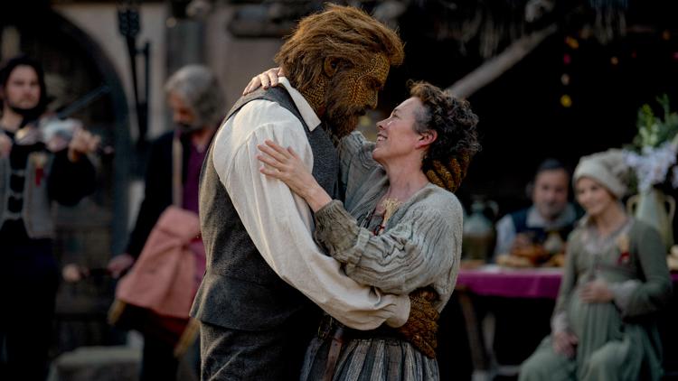 Oscar winner Olivia Colman, Emmy winner Alexander Skarsgård preview unconventional romance 'Wicker' — First Coast News Entertainment JAX