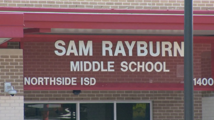 Northside ISD substitute teacher suspended after allegedly threatening to call immigration on misbehaving students — KENS 5 (San Antonio), Fleming Island Schools news