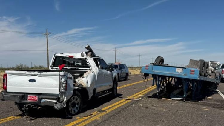Single-vehicle crash closes intersection of State Highway 18 and County Road 306 in Winkler County — NewsWest 9 (Permian Basin), Fleming Island Community news
