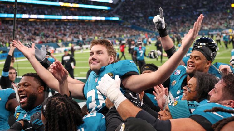 Jaguars win on last second field goal despite fight, 100 penalty yards — First Coast News Sports JAX, Fleming Island Sports news