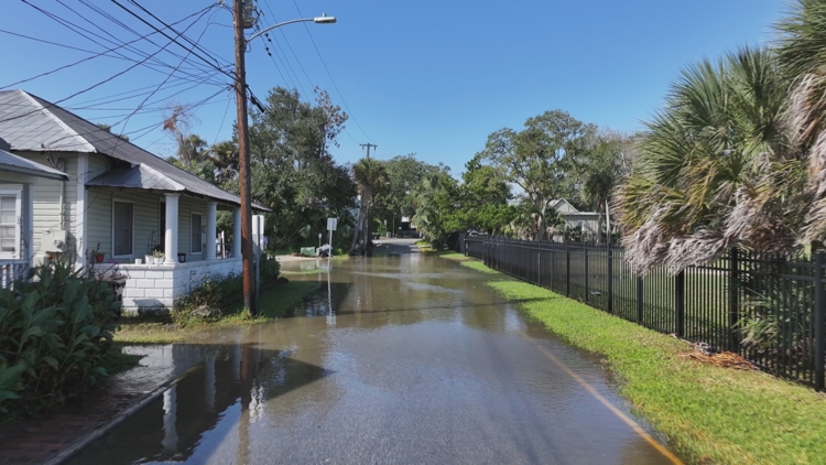 High tides and storm surge cause widespread flooding in St. Augustine — First Coast News Local, Fleming Island Community news
