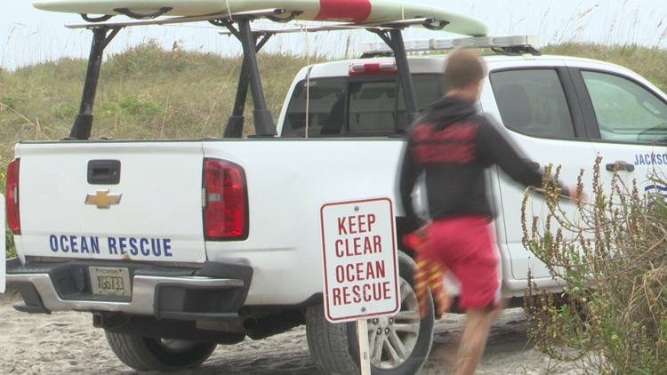 Jacksonville Beach Ocean Rescue braces for impacts from high tides, rough surf — First Coast News Local, Fleming Island Community news