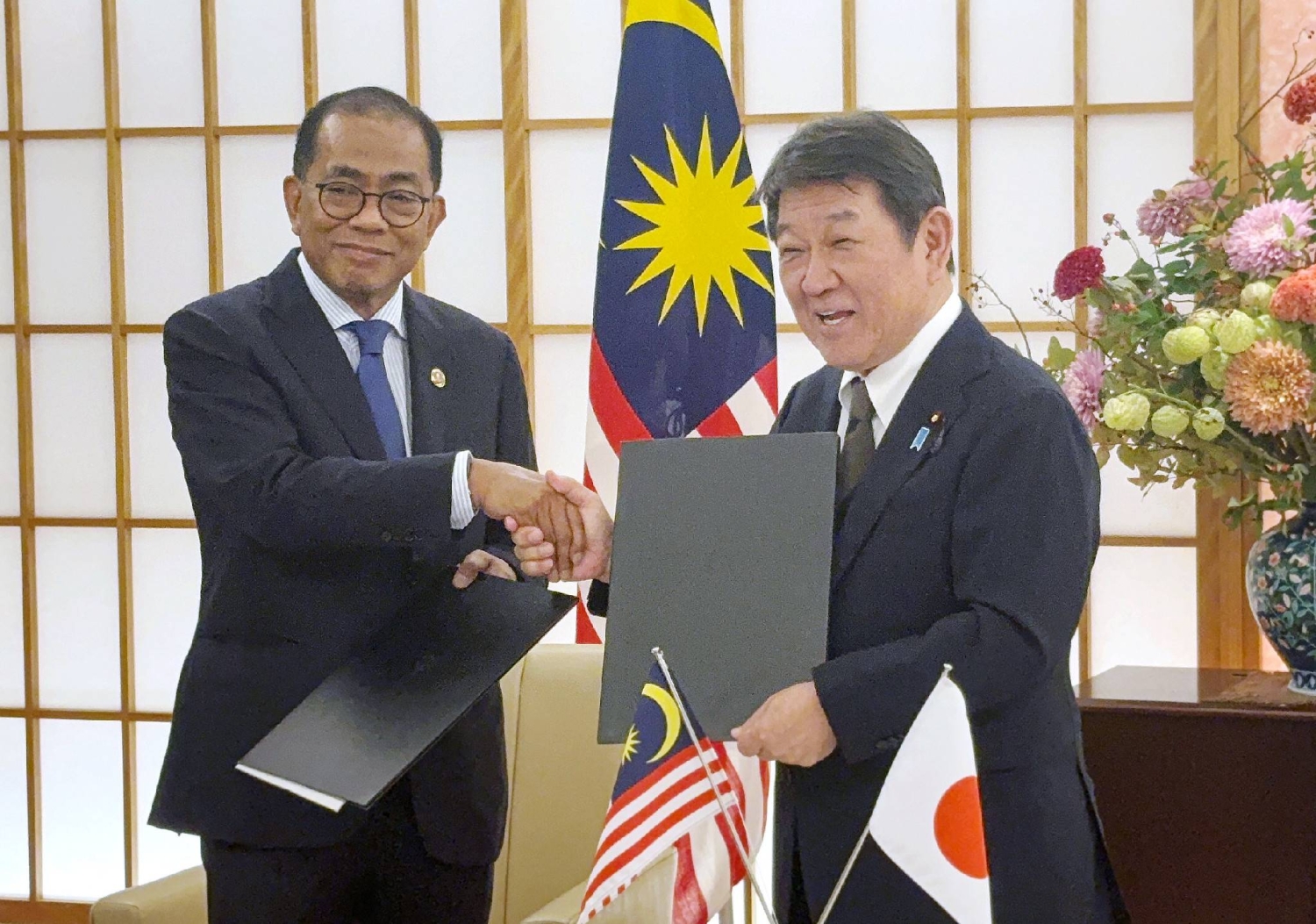  Japan to provide Malaysia with counterdrone system  — Japan Times